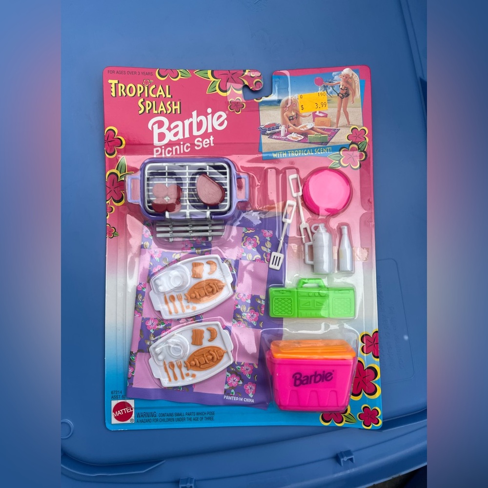 Vintage Barbie Tropical Splash Picnic Set